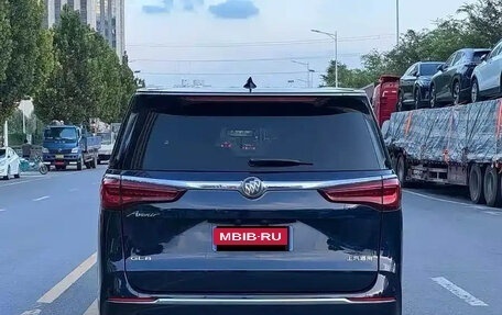Buick GL8 III, 2021 год, 2 882 000 рублей, 5 фотография