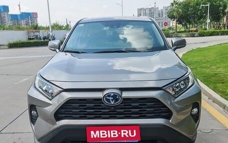 Toyota RAV4, 2022 год, 2 489 000 рублей, 6 фотография