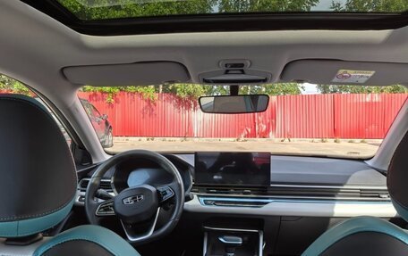 Geely Emgrand, 2023 год, 1 620 000 рублей, 9 фотография