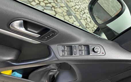 Volkswagen Tiguan I, 2011 год, 1 520 000 рублей, 6 фотография