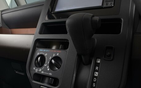 Toyota Roomy I, 2016 год, 990 000 рублей, 11 фотография