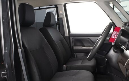 Toyota Roomy I, 2016 год, 990 000 рублей, 7 фотография