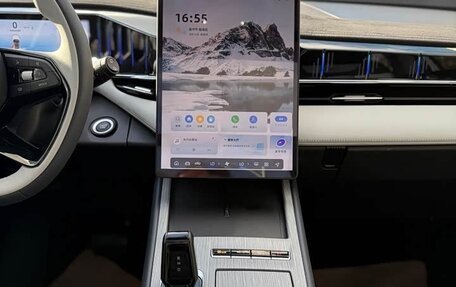 Geely Atlas, 2024 год, 2 350 000 рублей, 5 фотография