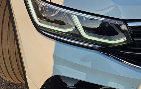 Volkswagen Tiguan II, 2021 год, 4 250 000 рублей, 5 фотография