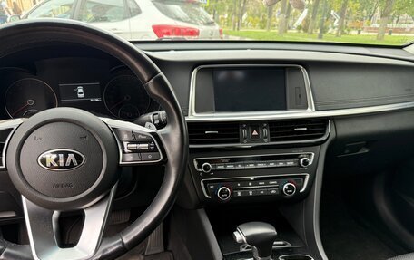 KIA Optima IV, 2019 год, 1 900 000 рублей, 12 фотография