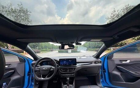 Ford Focus IV, 2022 год, 1 300 006 рублей, 8 фотография