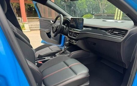 Ford Focus IV, 2022 год, 1 300 006 рублей, 13 фотография