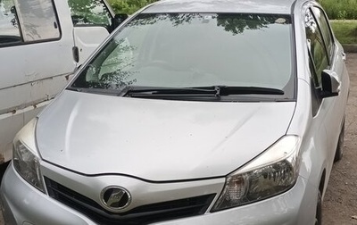 Toyota Vitz, 2014 год, 710 000 рублей, 1 фотография