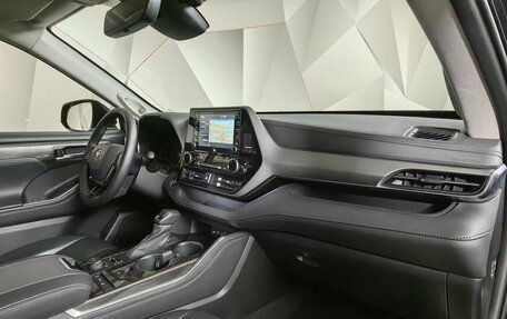 Toyota Highlander, 2021 год, 5 610 000 рублей, 8 фотография