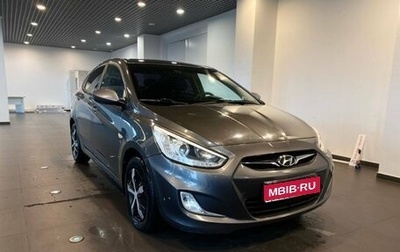 Hyundai Solaris II рестайлинг, 2013 год, 820 000 рублей, 1 фотография