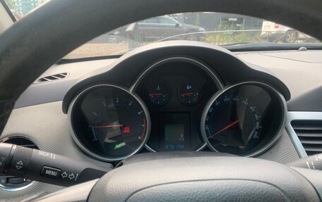 Chevrolet Cruze II, 2012 год, 695 000 рублей, 6 фотография