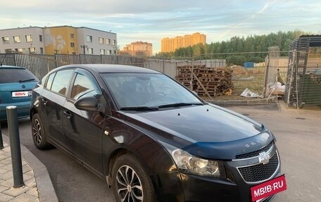 Chevrolet Cruze II, 2012 год, 695 000 рублей, 3 фотография