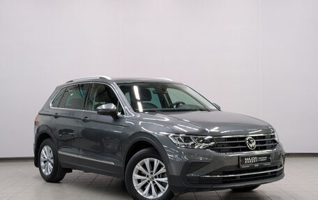 Volkswagen Tiguan II, 2021 год, 3 500 000 рублей, 24 фотография