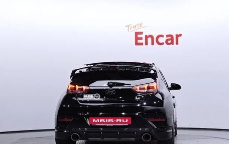 Hyundai Veloster II, 2022 год, 2 654 000 рублей, 4 фотография