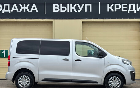 Peugeot Traveller I, 2021 год, 2 650 000 рублей, 7 фотография