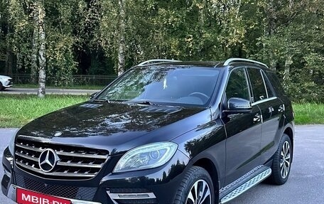 Mercedes-Benz M-Класс, 2015 год, 2 600 000 рублей, 3 фотография