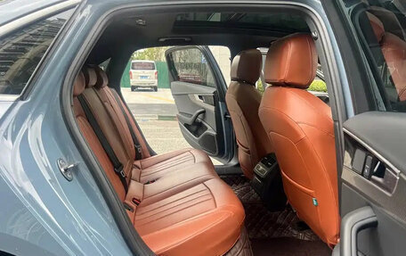 Audi A4, 2022 год, 2 400 000 рублей, 10 фотография