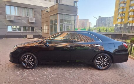 Toyota Camry, 2016 год, 2 350 000 рублей, 2 фотография