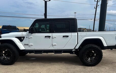 Jeep Gladiator, 2022 год, 90 678 рублей, 2 фотография