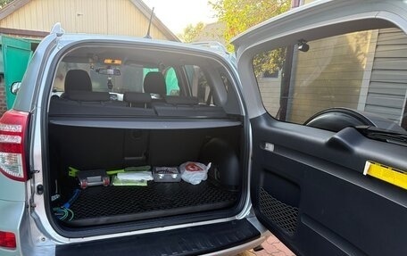 Toyota RAV4, 2010 год, 1 280 000 рублей, 4 фотография