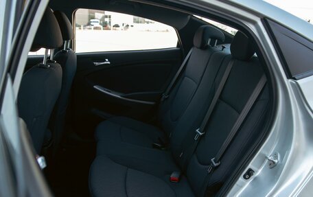 Hyundai Solaris II рестайлинг, 2011 год, 595 000 рублей, 17 фотография