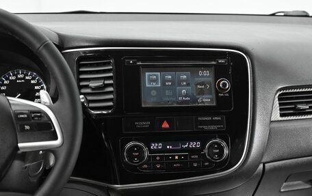 Mitsubishi Outlander III рестайлинг 3, 2012 год, 1 195 000 рублей, 10 фотография