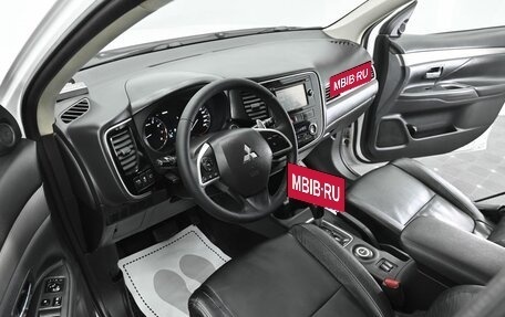 Mitsubishi Outlander III рестайлинг 3, 2012 год, 1 195 000 рублей, 8 фотография