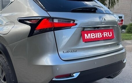 Lexus NX I, 2015 год, 2 430 000 рублей, 5 фотография