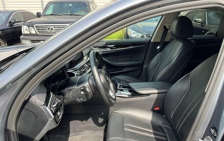 BMW 5 серия, 2019 год, 2 950 000 рублей, 17 фотография