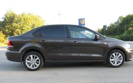 Volkswagen Polo VI (EU Market), 2016 год, 947 000 рублей, 2 фотография