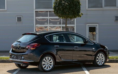 Opel Astra J, 2013 год, 895 000 рублей, 6 фотография