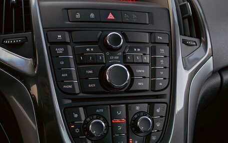 Opel Astra J, 2013 год, 895 000 рублей, 15 фотография
