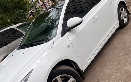 Chevrolet Cruze II, 2013 год, 730 000 рублей, 7 фотография