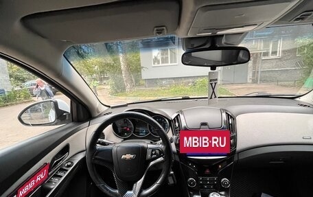 Chevrolet Cruze II, 2013 год, 730 000 рублей, 9 фотография