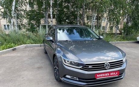 Volkswagen Passat B8 рестайлинг, 2017 год, 1 960 000 рублей, 5 фотография