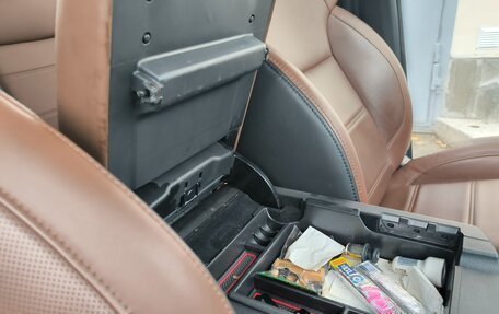 Haval H9 I рестайлинг, 2018 год, 2 350 000 рублей, 23 фотография