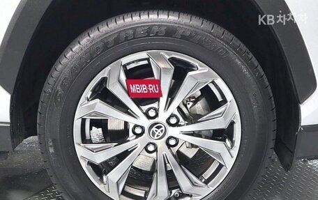 Toyota RAV4, 2023 год, 2 810 000 рублей, 18 фотография
