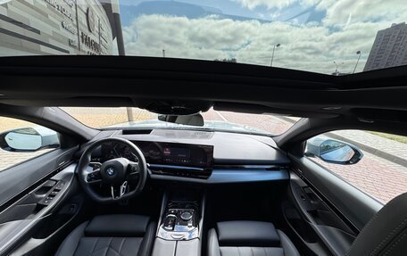BMW 5 серия, 2024 год, 6 299 500 рублей, 22 фотография