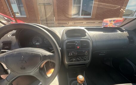Mitsubishi Carisma I, 2003 год, 370 000 рублей, 9 фотография