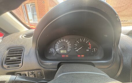 Mitsubishi Carisma I, 2003 год, 370 000 рублей, 10 фотография