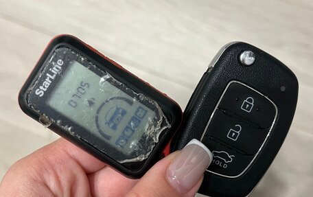 Hyundai Solaris II рестайлинг, 2022 год, 2 100 000 рублей, 15 фотография