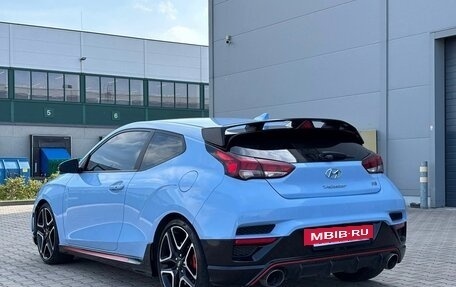 Hyundai Veloster II, 2022 год, 2 413 133 рублей, 6 фотография