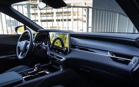 Lexus RX IV рестайлинг, 2025 год, 8 395 000 рублей, 8 фотография