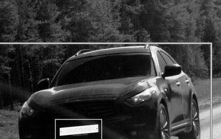 Infiniti FX II, 2011 год, 1 900 000 рублей, 1 фотография