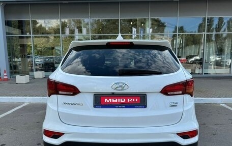 Hyundai Santa Fe III рестайлинг, 2018 год, 2 288 000 рублей, 5 фотография