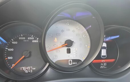 Porsche Macan I рестайлинг, 2014 год, 3 300 000 рублей, 16 фотография