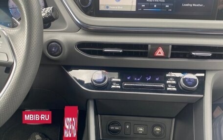 Audi A6, 2015 год, 16 фотография