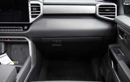 Toyota Tundra, 2025 год, 12 290 000 рублей, 13 фотография