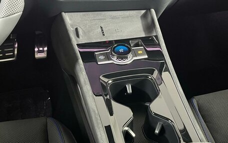 Volkswagen Tiguan, 2025 год, 4 600 000 рублей, 36 фотография