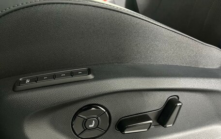 Volkswagen Tiguan, 2025 год, 4 600 000 рублей, 37 фотография